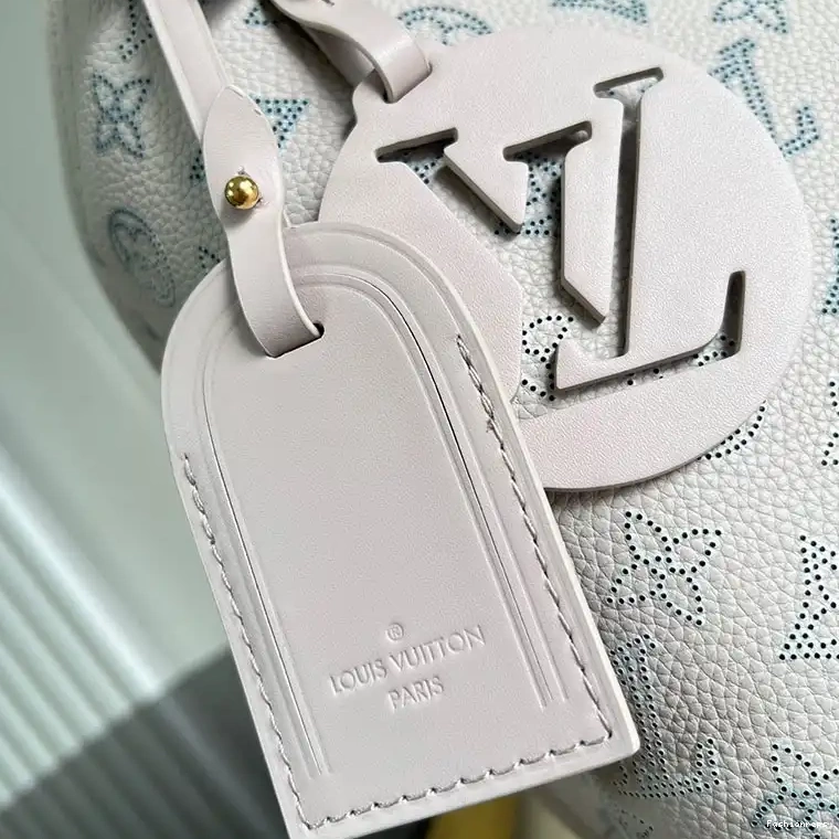 Fashionrepsfam ru 2410YA0180 LV Bags 0804